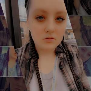 Meet your Posher, Madie